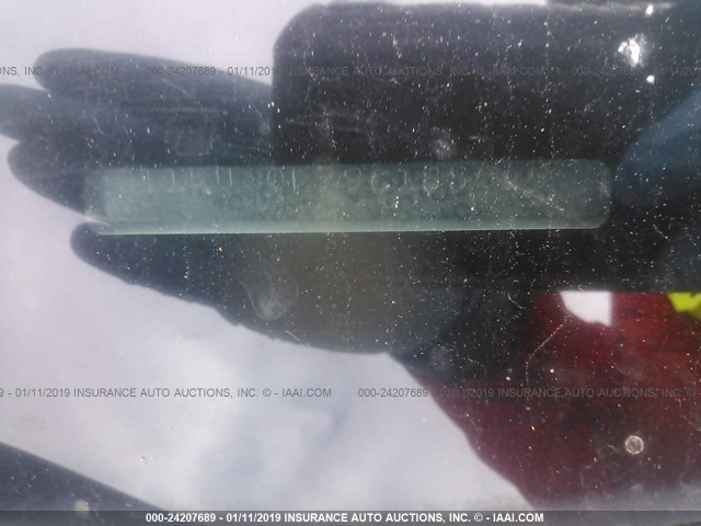 2T1KU40E79C185649 - 2009 TOYOTA COROLLA MATRIX  WHITE photo 9