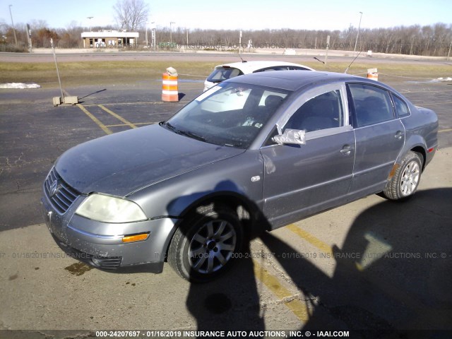 WVWPD63B32P442560 - 2002 VOLKSWAGEN PASSAT GLS GRAY photo 2