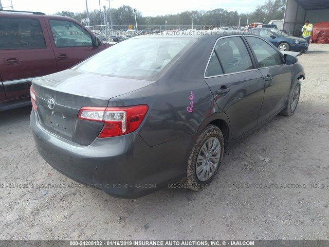 4T1BF1FK3EU799354 - 2014 TOYOTA CAMRY L/SE/LE/XLE 灰色 照片 4