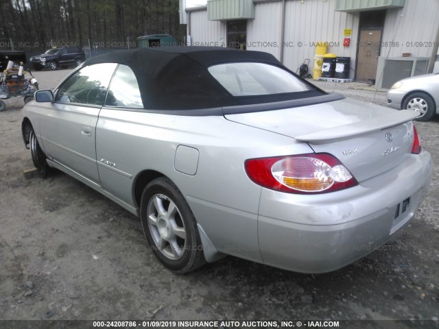2T1FF28P12C590482 - 2002 TOYOTA CAMRY SOLARA SE/SLE Gümüş foto 3