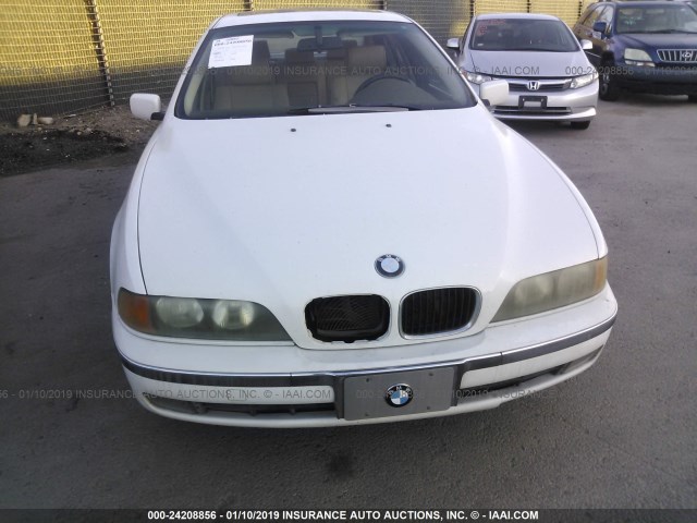 WBADM6340XGU02512 - 1999 BMW 528 I AUTOMATIC WHITE photo 6