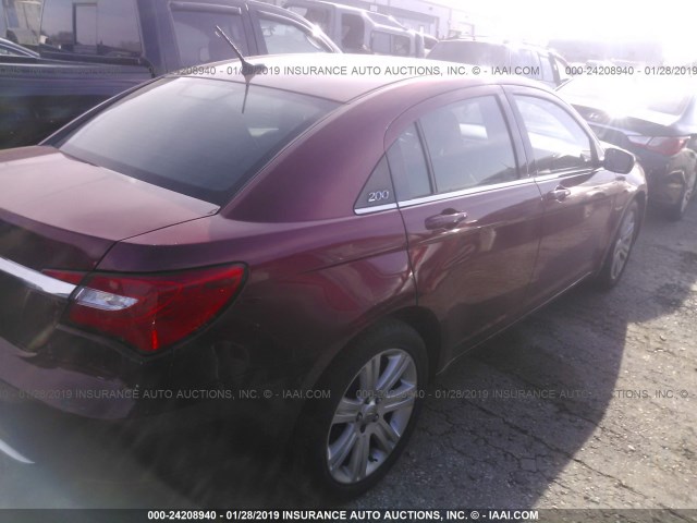 1C3CCBABXDN705207 - 2013 CHRYSLER 200 LX RED photo 4