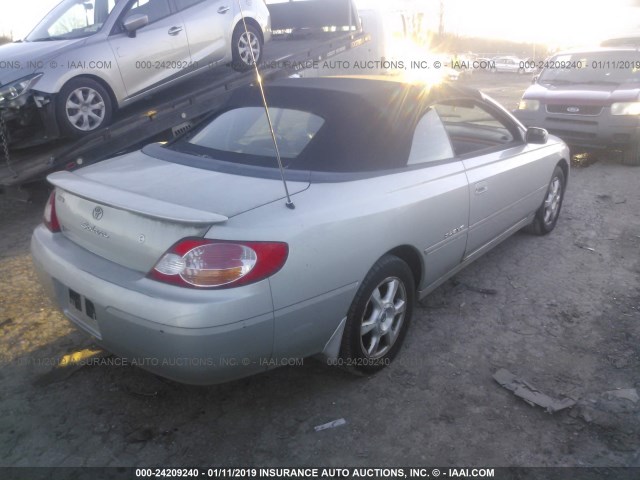 2T1FF28P82C577115 - 2002 TOYOTA CAMRY SOLARA SE/SLE SILVER photo 4
