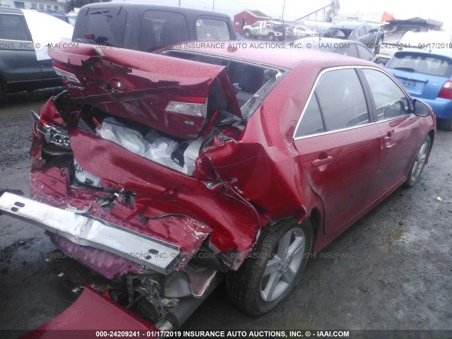 4T1BF1FK5CU550454 - 2012 TOYOTA CAMRY SE/LE/XLE 红色 照片 4