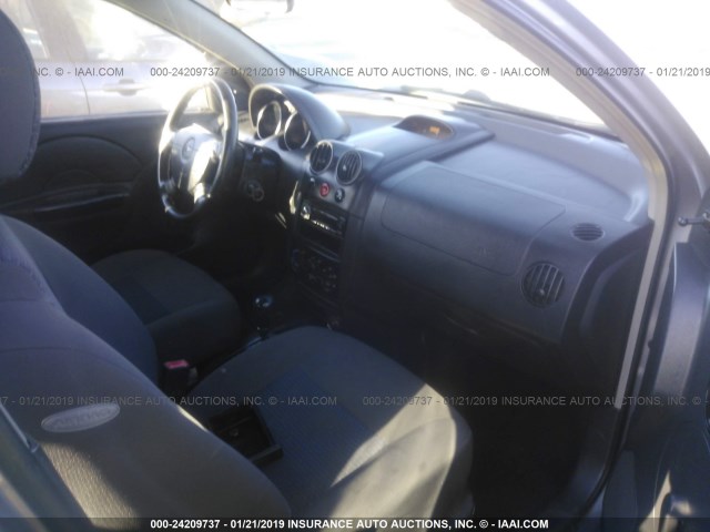 KL1TD66646B553657 - 2006 CHEVROLET AVEO LS GRAY photo 5