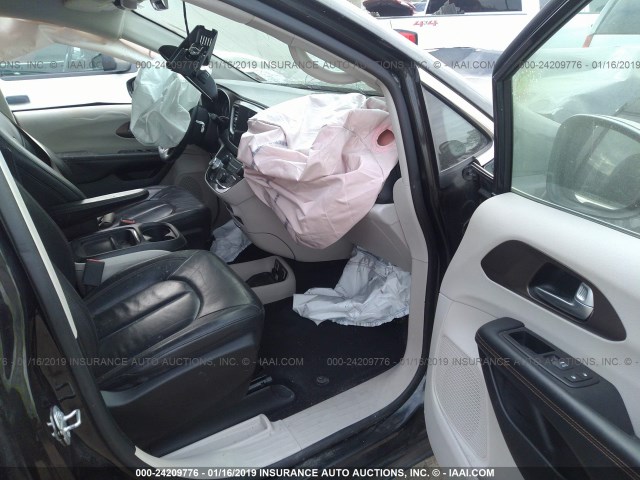 2C4RC1BG2HR529868 - 2017 CHRYSLER PACIFICA TOURING L Սև լուսանկար 5