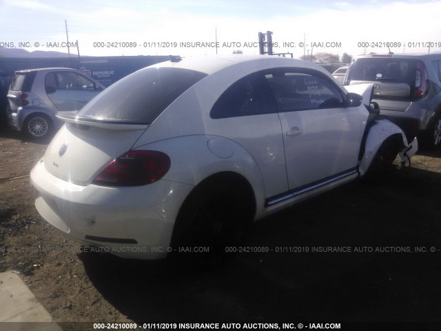 3VWVA7AT0CM643998 - 2012 VOLKSWAGEN BEETLE TURBO WHITE photo 4