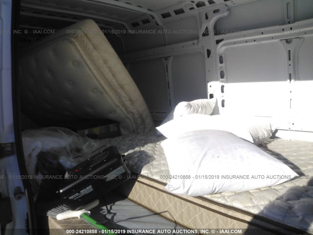 3C6URVJG6JE139744 - 2018 RAM PROMASTER 3500 3500 HIGH WHITE photo 8