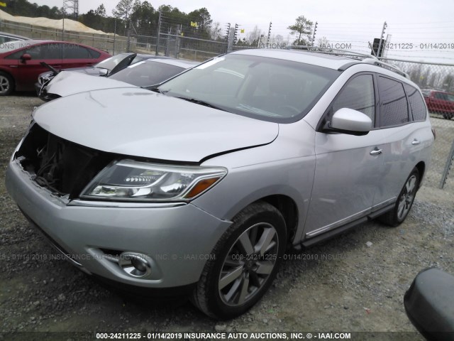 5N1AR2MN5DC614893 - 2013 NISSAN PATHFINDER S/SV/SL/PLATINUM SILVER photo 2