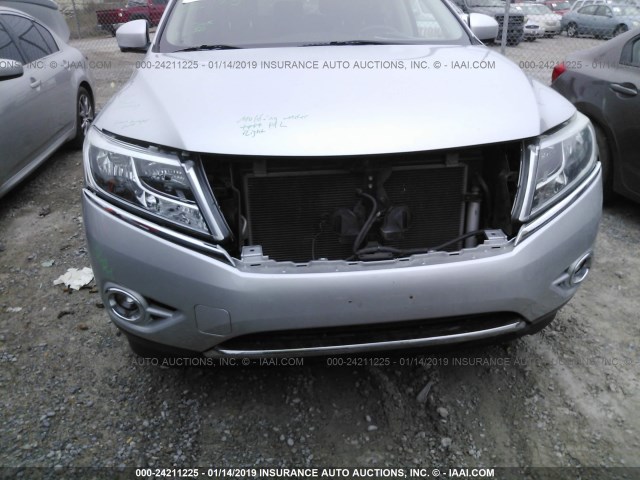5N1AR2MN5DC614893 - 2013 NISSAN PATHFINDER S/SV/SL/PLATINUM SILVER photo 6
