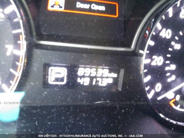 5N1AR2MN5DC614893 - 2013 NISSAN PATHFINDER S/SV/SL/PLATINUM SILVER photo 7