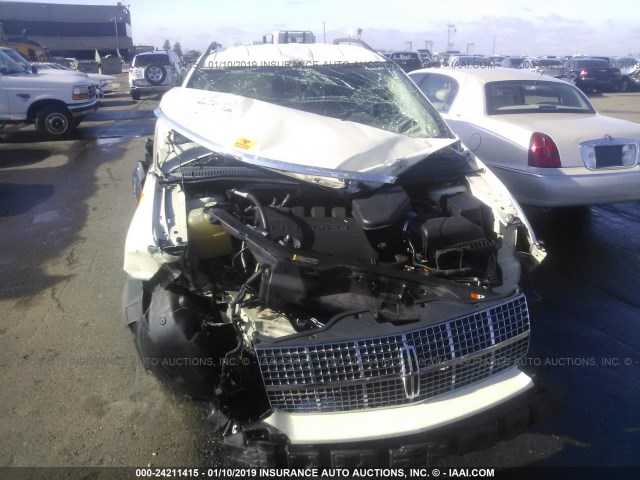 2LMDU68C27BJ05347 - 2007 LINCOLN MKX CREAM photo 6