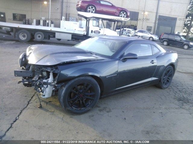 2G1FB1E37F9242112 - 2015 CHEVROLET CAMARO LS GRAY photo 2