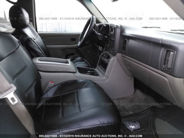 3GNEC16T14G271887 - 2004 CHEVROLET SUBURBAN C1500 თეთრი ფოტო 5