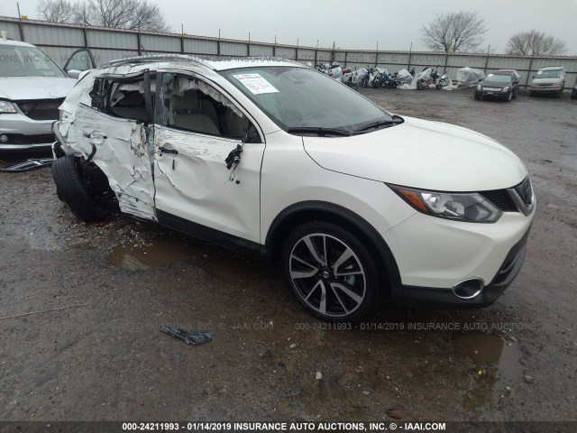 JN1BJ1CR6HW103585 - 2017 NISSAN ROGUE SPORT S/SV/SL WHITE photo 1