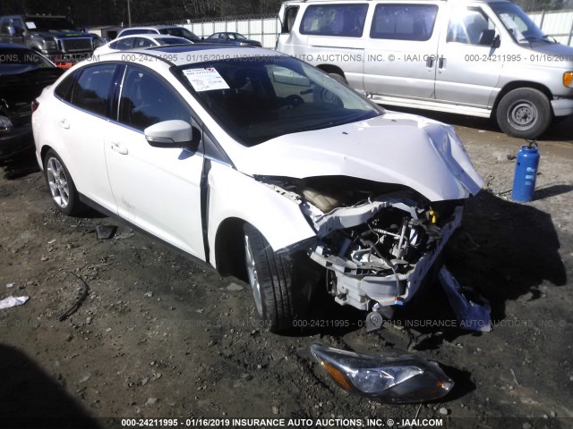 1FAHP3J28CL413342 - 2012 FORD FOCUS TITANIUM WHITE photo 1