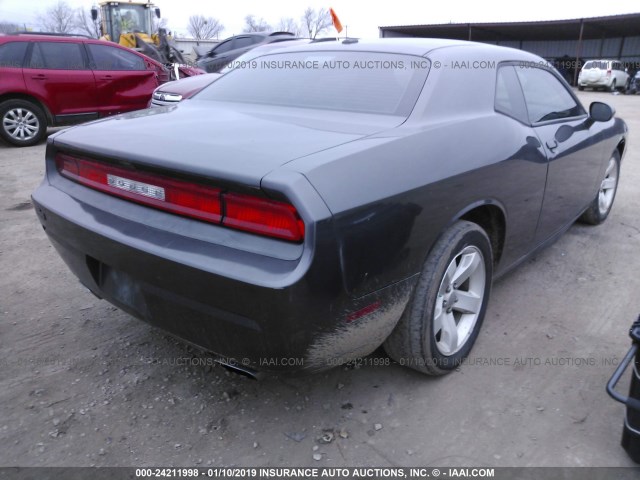 2C3CDYAG6DH549672 - 2013 DODGE CHALLENGER SXT GRAY photo 4