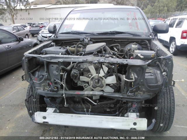 5TFJX4GN6BX005402 - 2011 TOYOTA TACOMA DOUBLE CAB GRAY photo 6