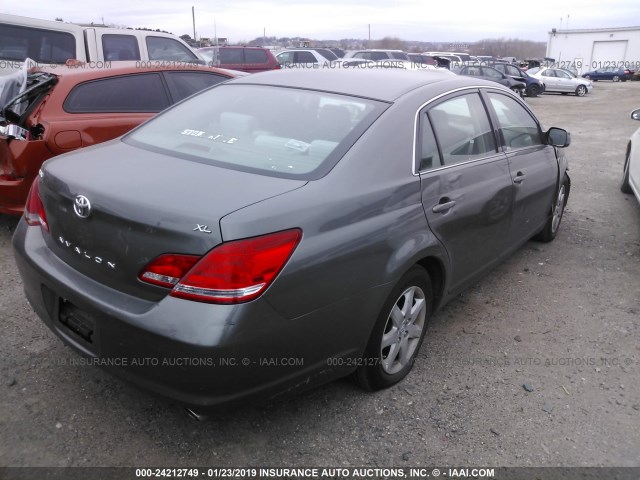 4T1BK36B57U192382 - 2007 TOYOTA AVALON XL/XLS/TOURING/LIMITED GRAY photo 4