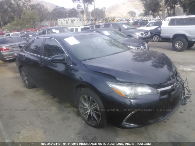4T1BF1FK6FU914384 - 2015 TOYOTA CAMRY LE/XLE/SE/XSE GRAY photo 1