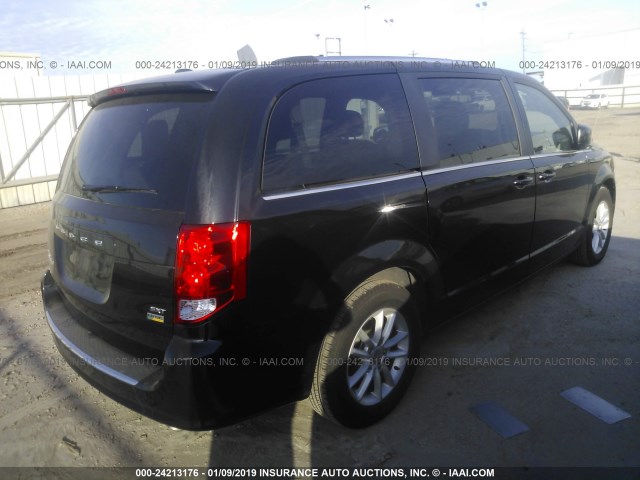 2C4RDGCG0JR326000 - 2018 DODGE GRAND CARAVAN SXT BLACK photo 4