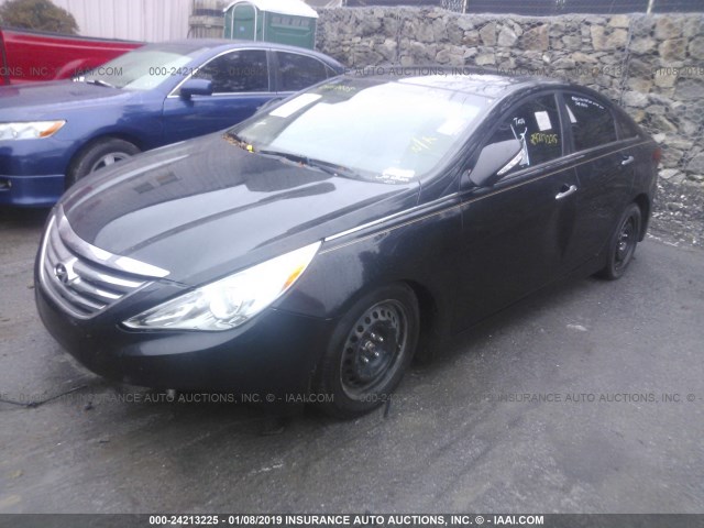 5NPEC4AC7EH926497 - 2014 HYUNDAI SONATA SE/LIMITED BLACK photo 2