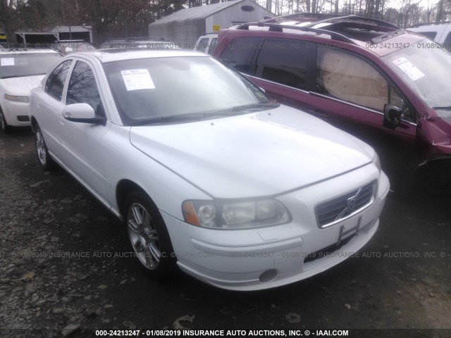 YV1RH592282677773 - 2008 VOLVO S60 2.5T WHITE photo 1