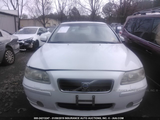 YV1RH592282677773 - 2008 VOLVO S60 2.5T WHITE photo 6