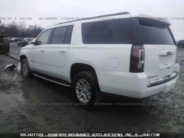 1GKS1GKC4JR299967 - 2018 GMC YUKON XL C1500 SLT WHITE photo 3