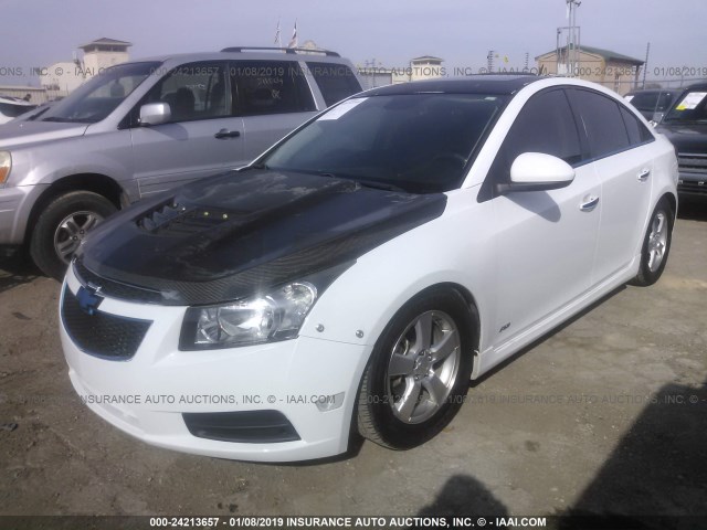 1G1PG5SB9D7107821 - 2013 CHEVROLET CRUZE WHITE photo 2