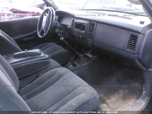 1B7FL22P31S328431 - 2001 DODGE DAKOTA WHITE photo 5