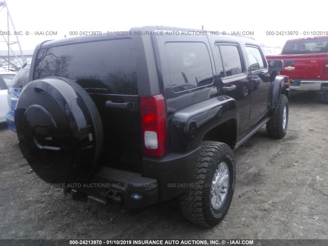 5GTEN13E998114204 - 2009 HUMMER H3 BLACK photo 4