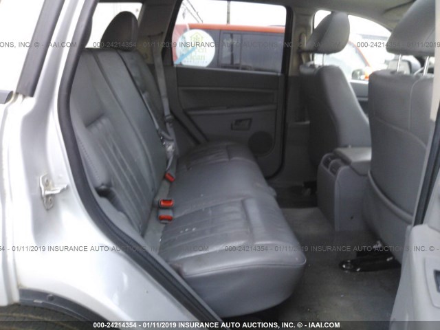 1J8GR48K17C681062 - 2007 JEEP GRAND CHEROKEE LAREDO/COLUMBIA/FREEDOM 银色 照片 8