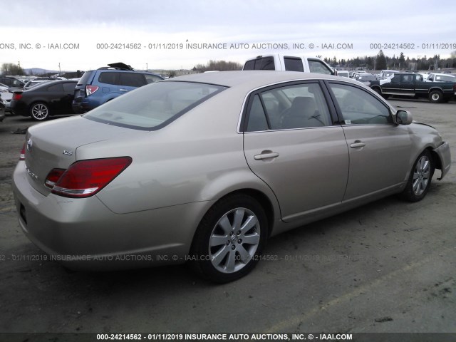 4T1BK36B27U192467 - 2007 TOYOTA AVALON XL/XLS/TOURING/LIMITED GOLD photo 4