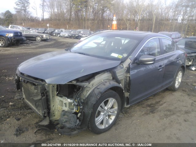 19VDE1F32DE004969 - 2013 ACURA ILX 20 GRAY photo 2