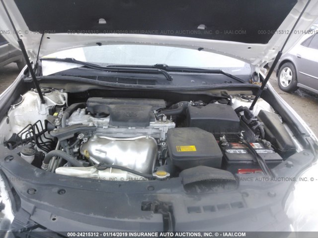 4T4BF1FK6FR486323 - 2015 TOYOTA CAMRY LE/XLE/SE/XSE 白色 照片 10