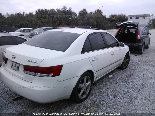 5NPEU46CX8H329676 - 2008 HYUNDAI SONATA SE/LIMITED WHITE photo 4