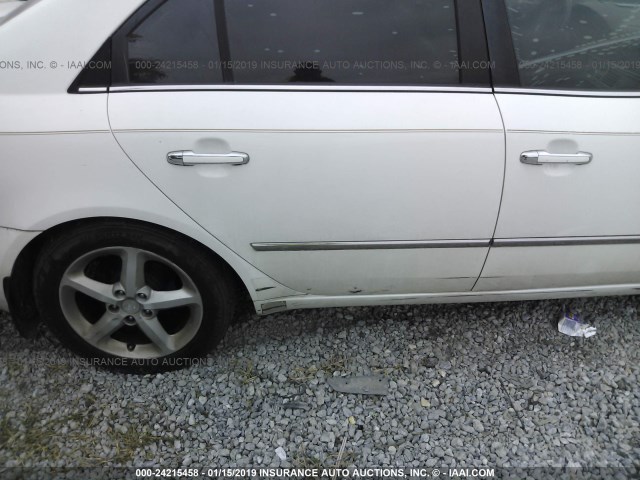 5NPEU46CX8H329676 - 2008 HYUNDAI SONATA SE/LIMITED WHITE photo 6