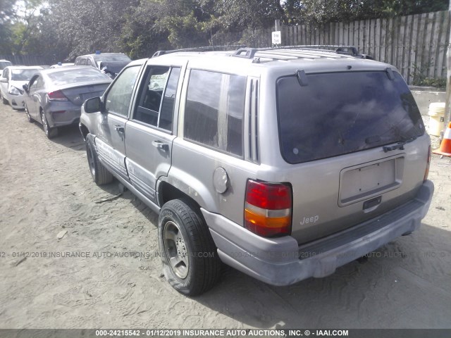 1J4FX58S9WC364198 - 1998 JEEP GRAND CHEROKEE LAREDO/TSI SILVER photo 3