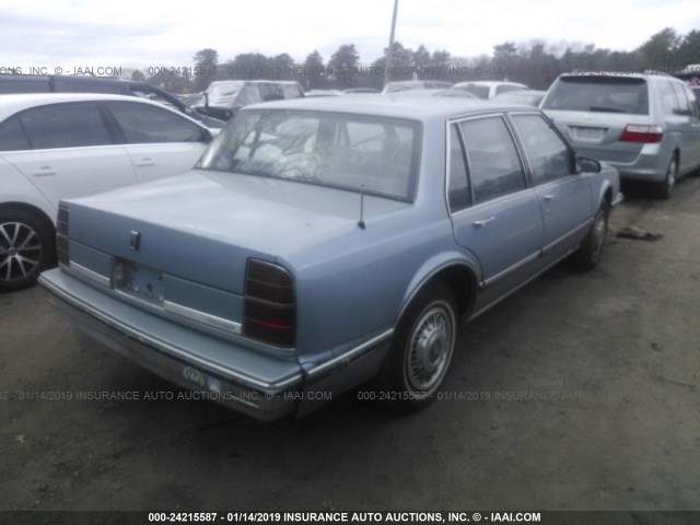 1G3HY54CXKW301632 - 1989 OLDSMOBILE DELTA 88 ROYALE BROUGHAM Light Blue photo 4