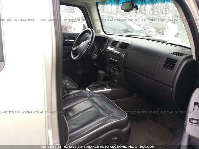 5GTEN13E588104719 - 2008 HUMMER H3 GRAY photo 5