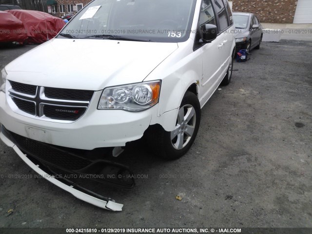 2C4RDGBG0DR780804 - 2013 DODGE GRAND CARAVAN SE WHITE photo 6