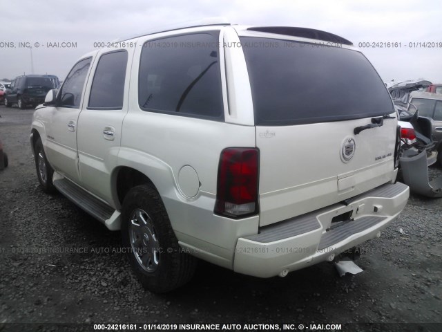 1GYEK63N22R181895 - 2002 CADILLAC ESCALADE LUXURY WHITE photo 3