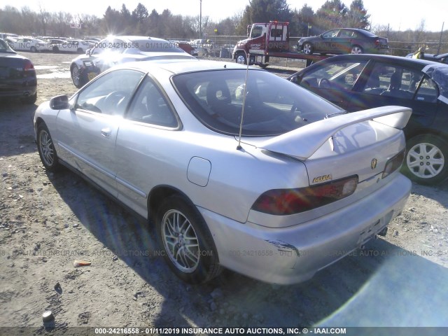 JH4DC4458YS013745 - 2000 ACURA INTEGRA LS SILVER photo 3