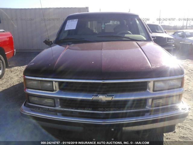 1GNEK13R6WJ355930 - 1998 CHEVROLET TAHOE K1500 BURGUNDY photo 6