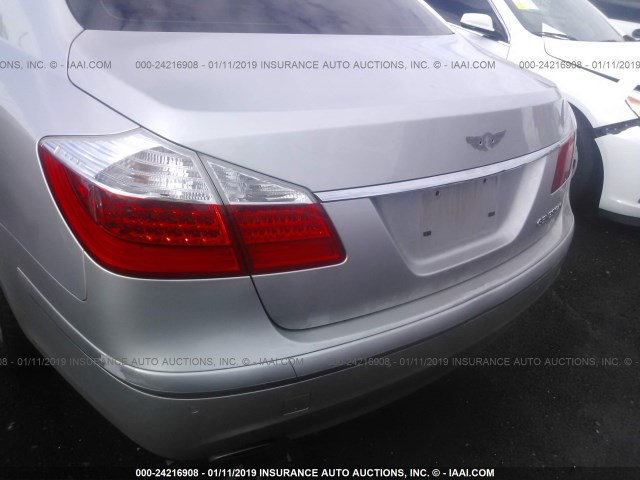 KMHGC4DF3AU072151 - 2010 HYUNDAI GENESIS 4.6L SILVER photo 6