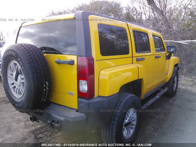 5GTDN136668192777 - 2006 HUMMER H3 YELLOW photo 4