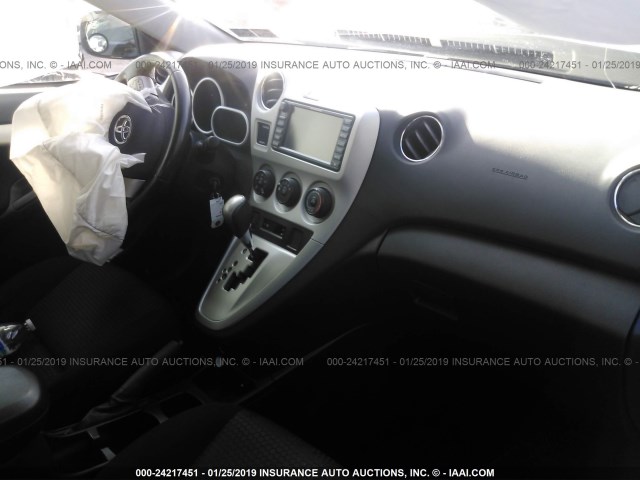 2T1GE40EX9C004675 - 2009 TOYOTA COROLLA MATRIX XRS SILVER photo 5