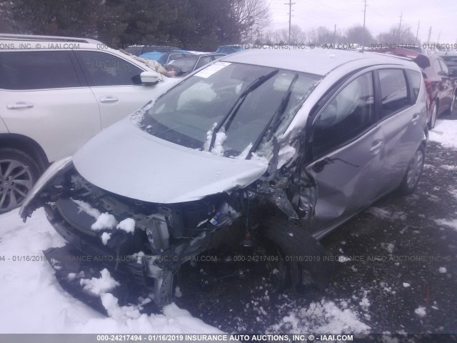 3N1CE2CP4FL425867 - 2015 NISSAN VERSA NOTE S/S PLUS/SV/SL/SR SILVER photo 2