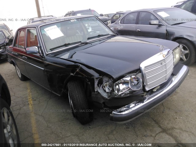 WDBAB23A2DB371488 - 1983 MERCEDES-BENZ 240 D BLACK photo 1